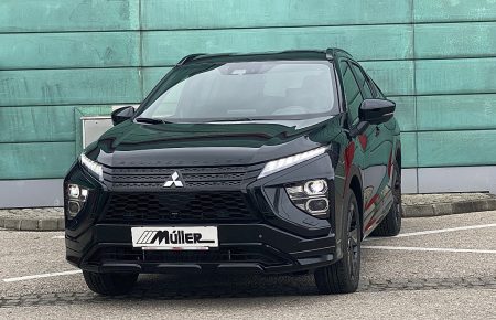 Mitsubishi Eclipse Cross 2,4 PHEV 4WD Black Line Diamond CVT Aut. bei  Müller Kraftfahrzeug GmbH in 